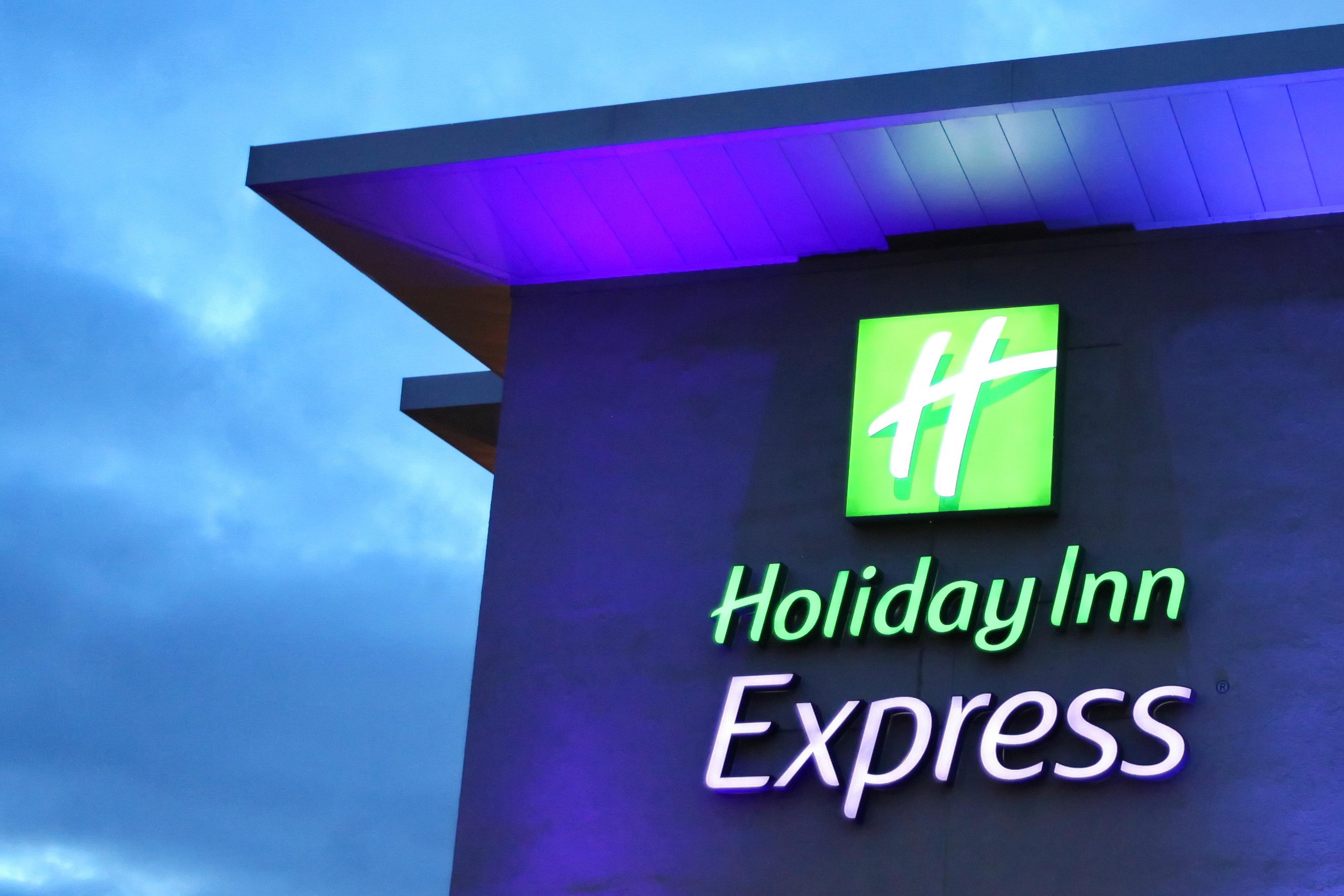 Holiday Inn Express Birmingham Redditch By Ihg Extérieur photo
