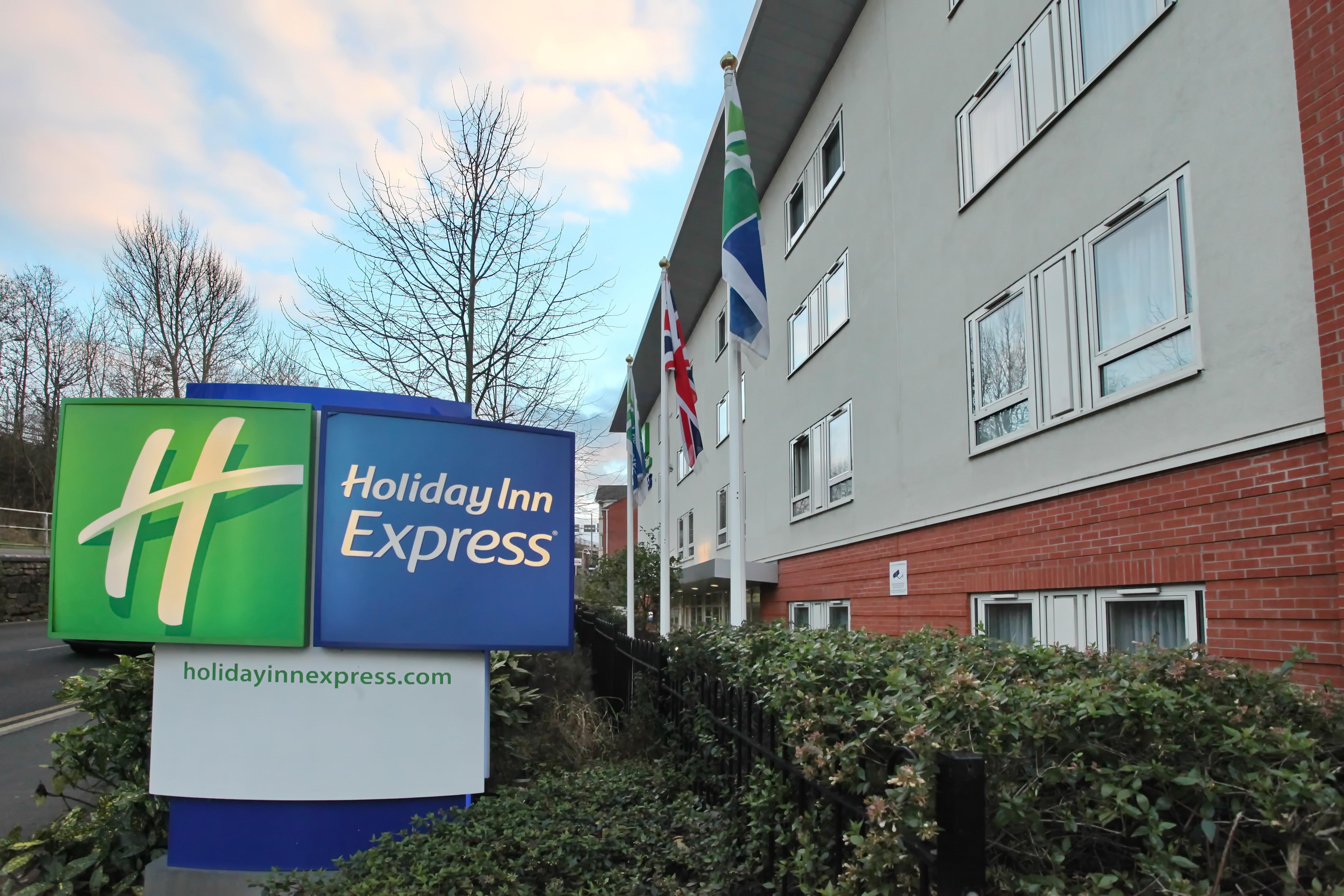 Holiday Inn Express Birmingham Redditch By Ihg Extérieur photo