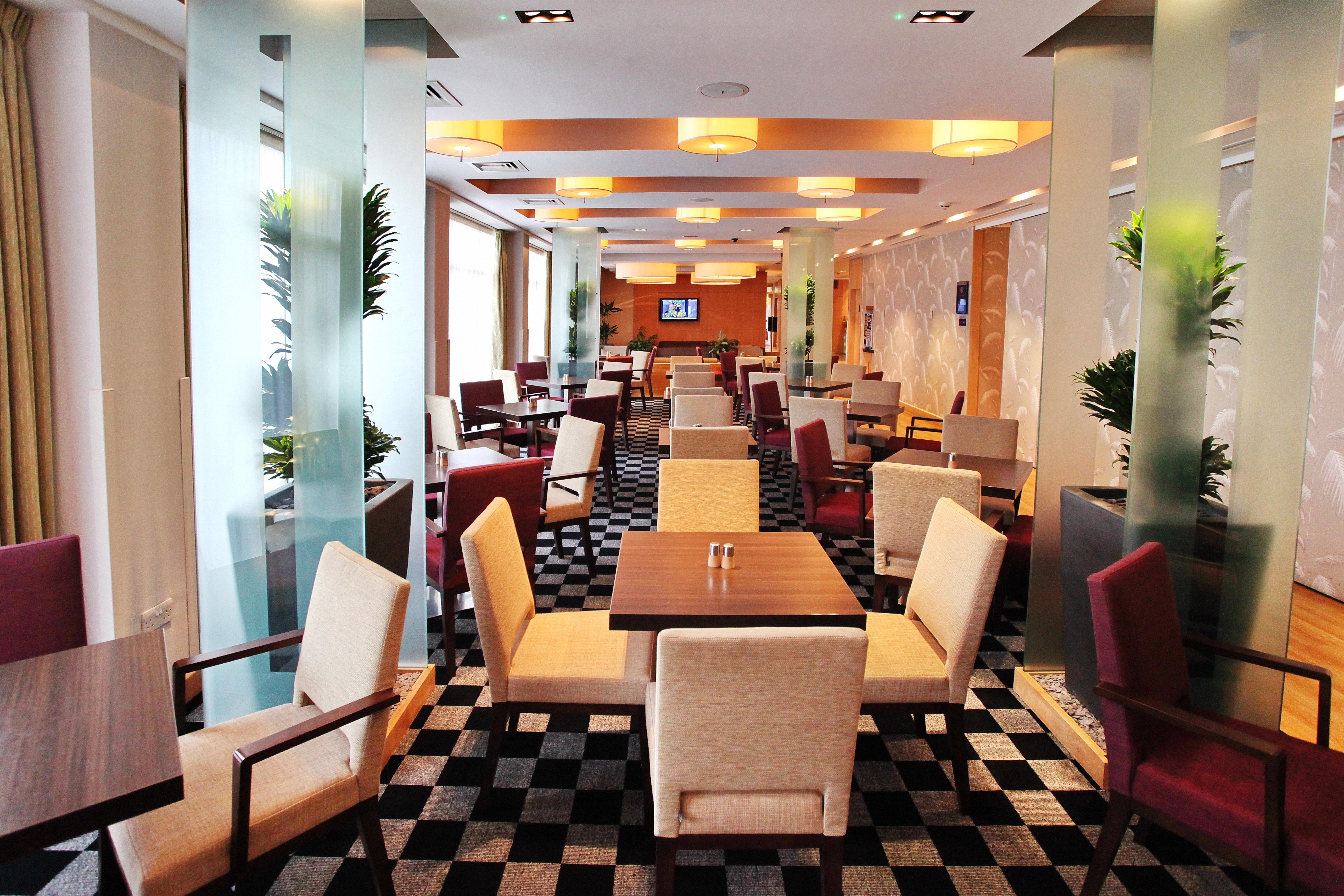 Holiday Inn Express Birmingham Redditch By Ihg Extérieur photo