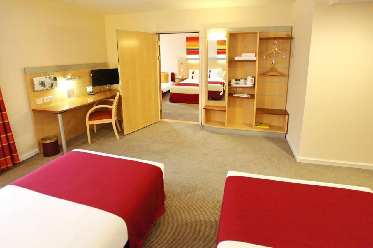Holiday Inn Express Birmingham Redditch By Ihg Extérieur photo