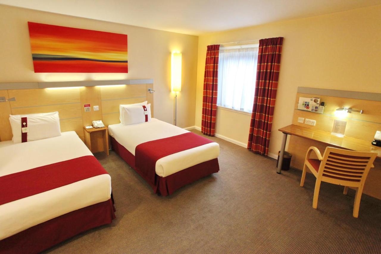 Holiday Inn Express Birmingham Redditch By Ihg Extérieur photo