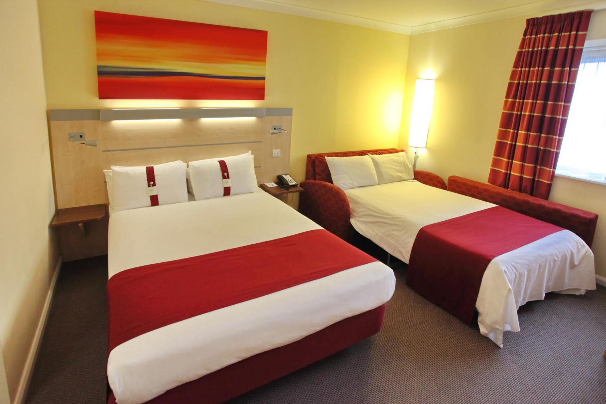 Holiday Inn Express Birmingham Redditch By Ihg Extérieur photo