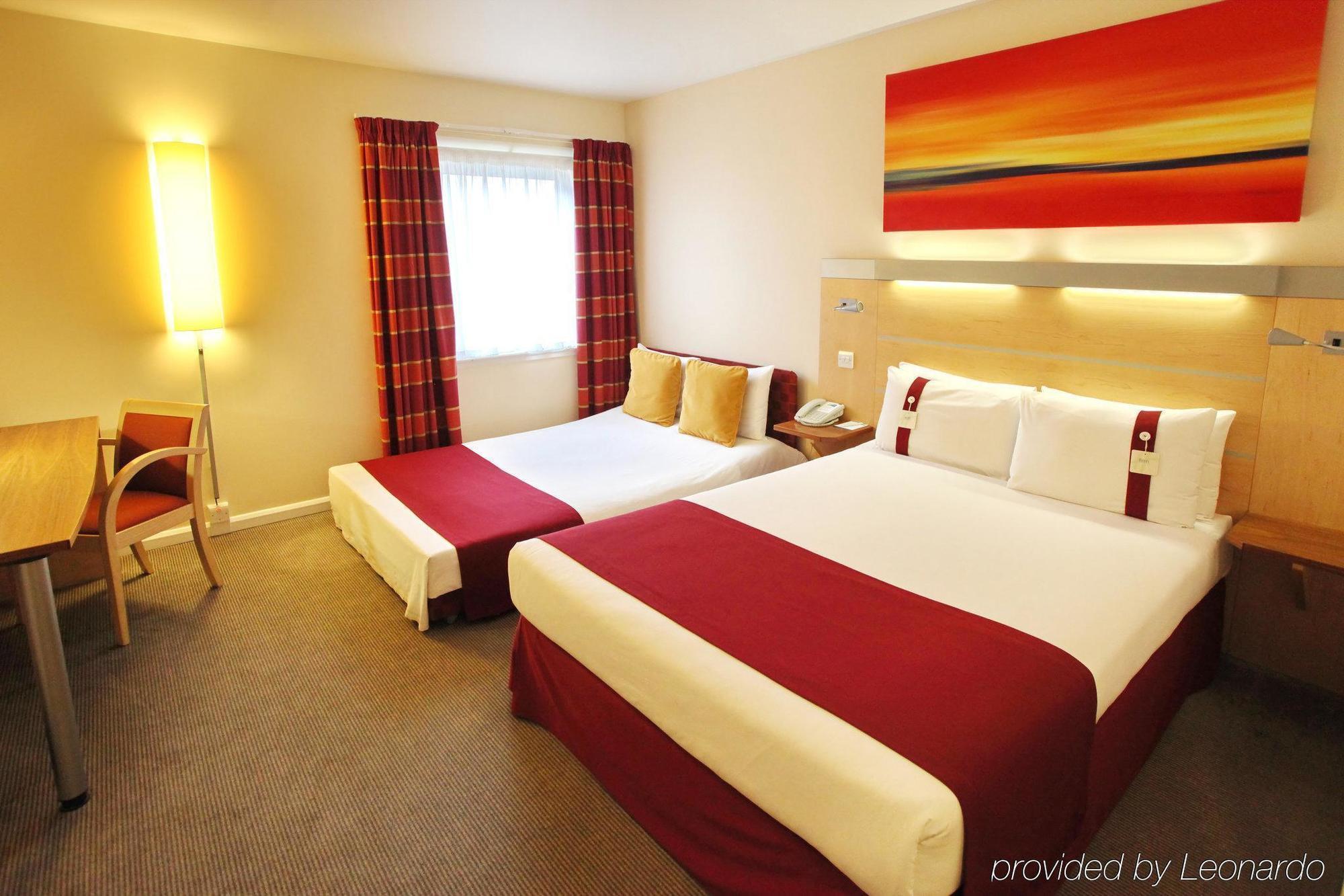 Holiday Inn Express Birmingham Redditch By Ihg Extérieur photo
